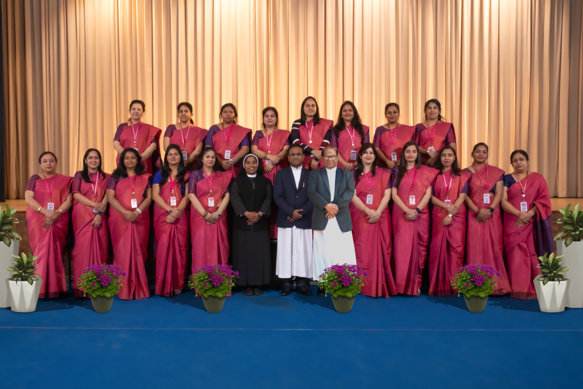 MIDDLE STAFF